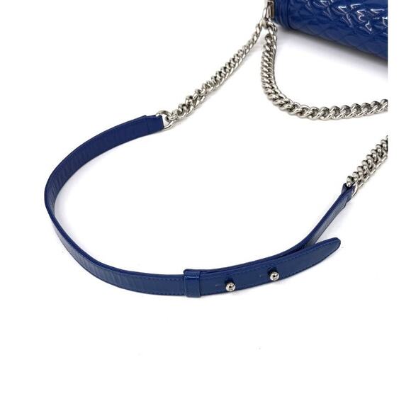 CHANEL Medium Blue Patent Boy Bag C-A23452 - Picture 6 of 10